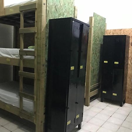 Hostel Banana House ボンビーニャス エクステリア 写真