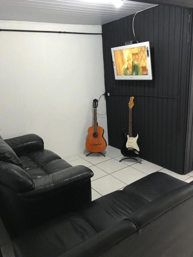 Hostel Banana House ボンビーニャス エクステリア 写真